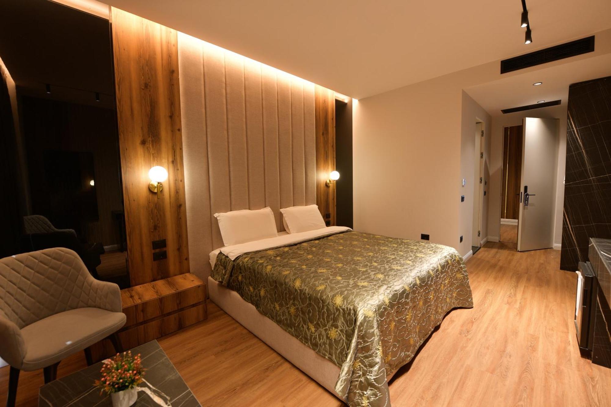 Luani-A Spa & Wellness Center Bahçallëk Extérieur photo