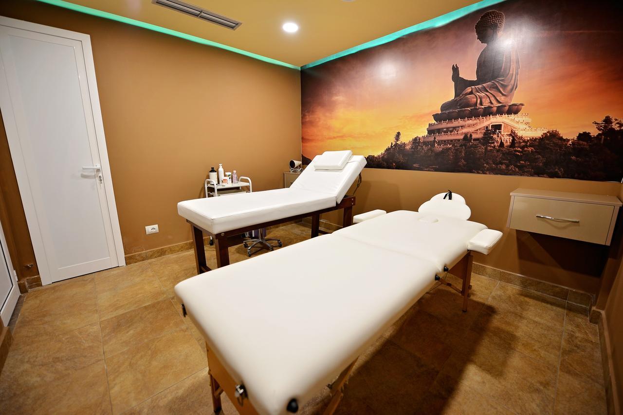Luani-A Spa & Wellness Center Bahçallëk Extérieur photo
